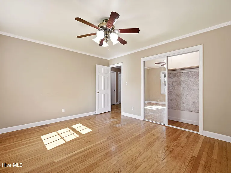 1760 John Small Ave — Photo 42