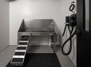 Vale, Hopkins, MN 55305