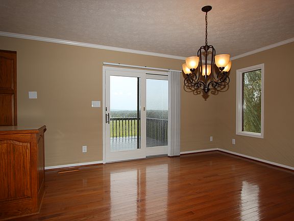 5th image of 11335 Greenville Rd