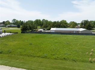 4 Broadmoor, Mattoon, IL 61938