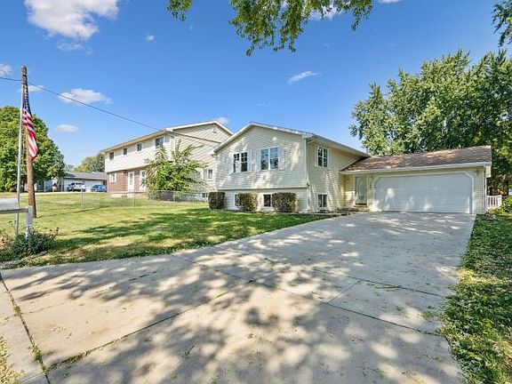 2nd image of 1807 Alden Ave
