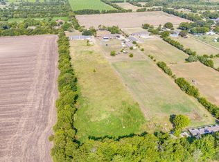 2010 S Houston School Rd, Lancaster, TX 75146