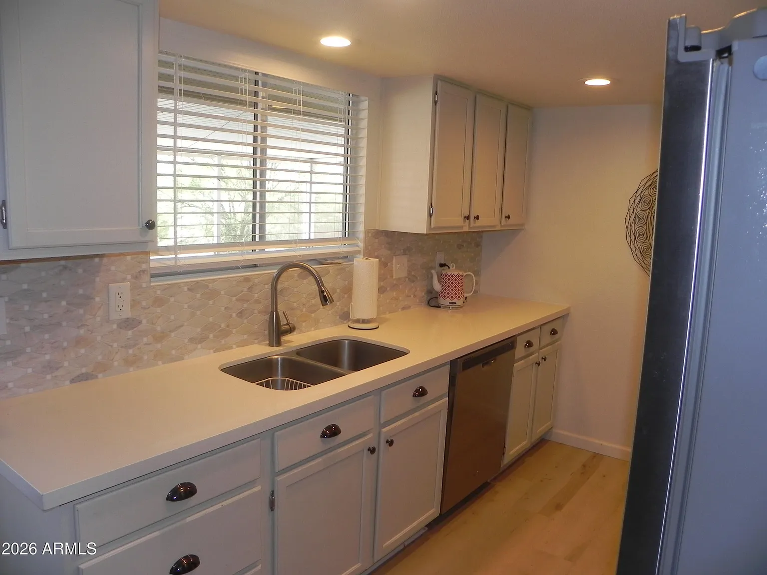 2 bed, 1.5 bath, 1122 sqft, $1,700 — Photo 2