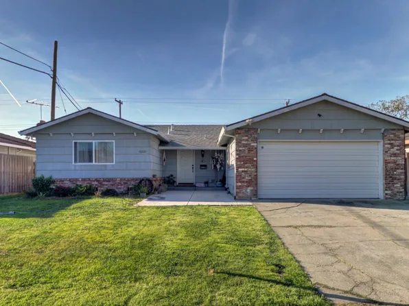4330 Turnbridge Dr, Sacramento, CA 95823