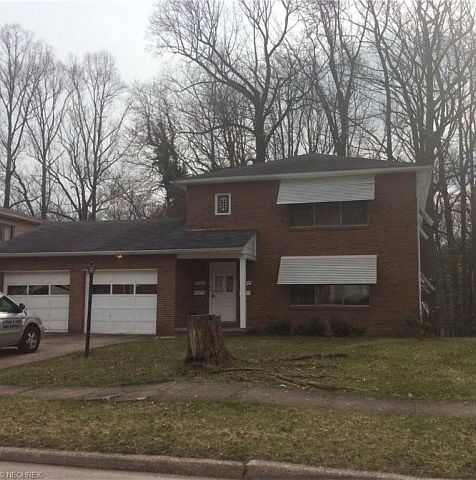 1st image of 1839 & 1841 Cromwell Dr