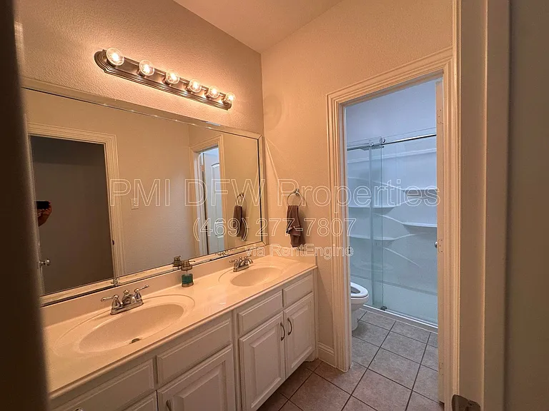 2610 Meadow Ridge Dr — Photo 20
