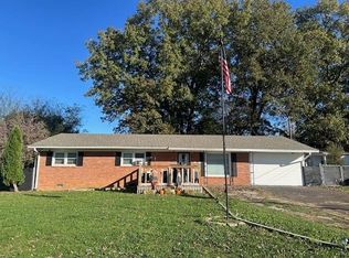 65 Daniel St, Savannah, TN 38372