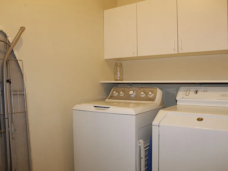 2345 NW Quinn Creek Loop — Photo 20