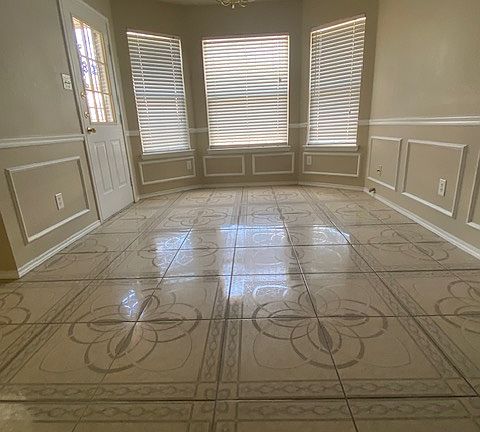 5th image of 3903 Basset Ct
