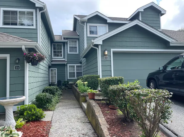 26 Spyglass Circle #26, Groton, CT 06340