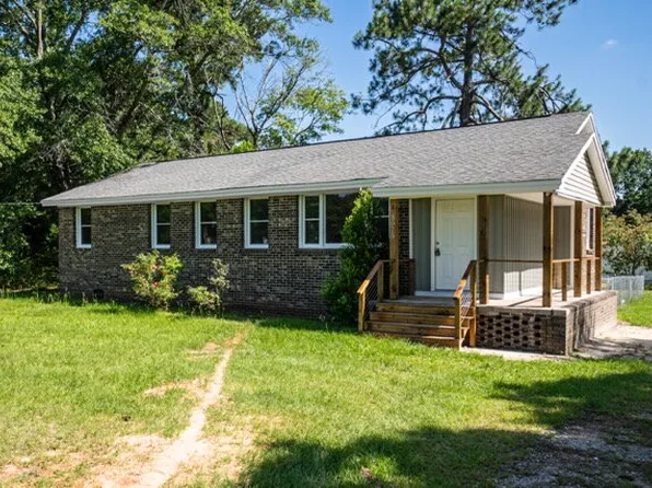 5075 Seymour Rd, Dalzell, SC 29040