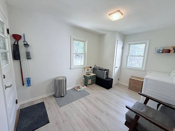 3rd image of 507 N Jefferson St