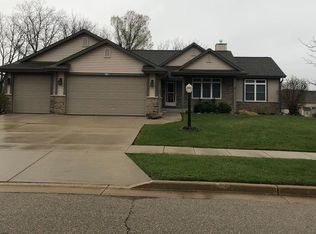 2148 Stonegate Rd, Burlington, WI 53105