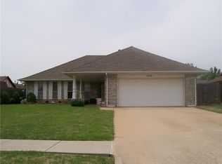 9305 S Grace Dr, Oklahoma City, OK 73159