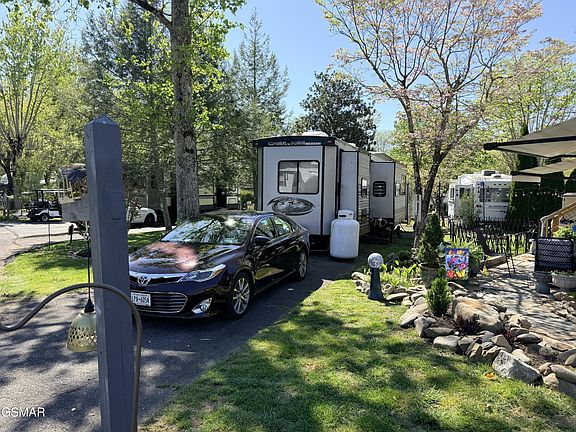 3rd image of 4229 E Pkwy #223-lot 223