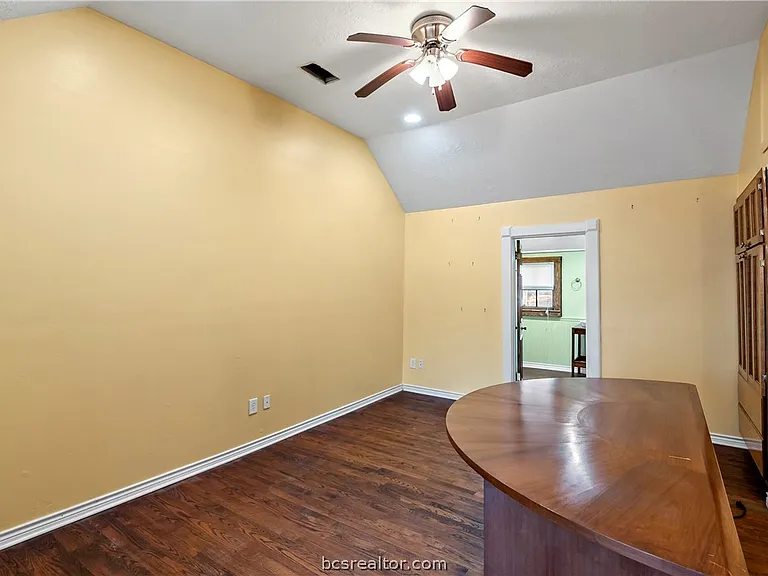 8111 S FM 2038 — Photo 12