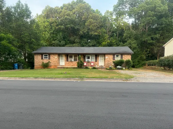 1107A 12th Street Dr SW, Hickory, NC 28602