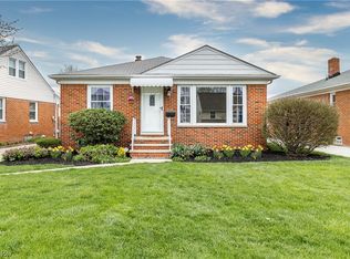 651 Pendley Rd, Willowick, OH 44095