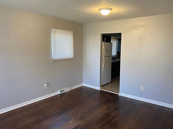 5th image of 1150 E Harwood Ave