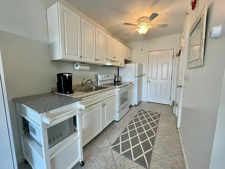 20 Brown Ave #53 — Photo 2