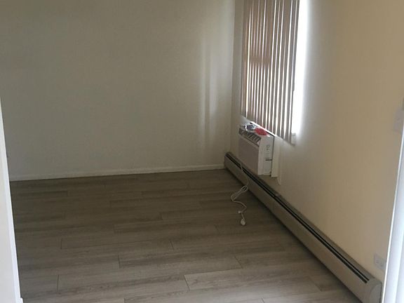 4th image of 3 Villa Verde Dr APT 116