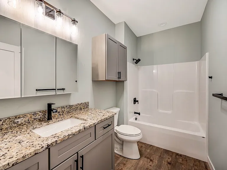 629 Prescott Ave #2 — Photo 19