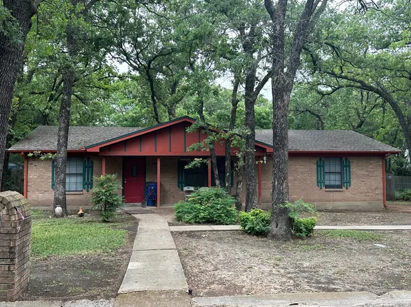 1501 Shady Ln, Decatur, TX 76234