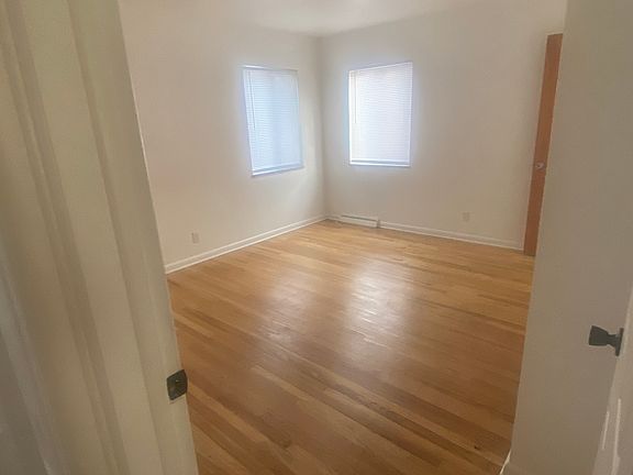 5th image of 525 Treeside Dr #525