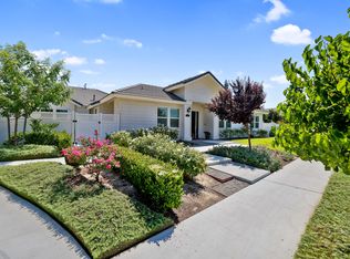4443 W Modoc Ave, Visalia, CA 93291