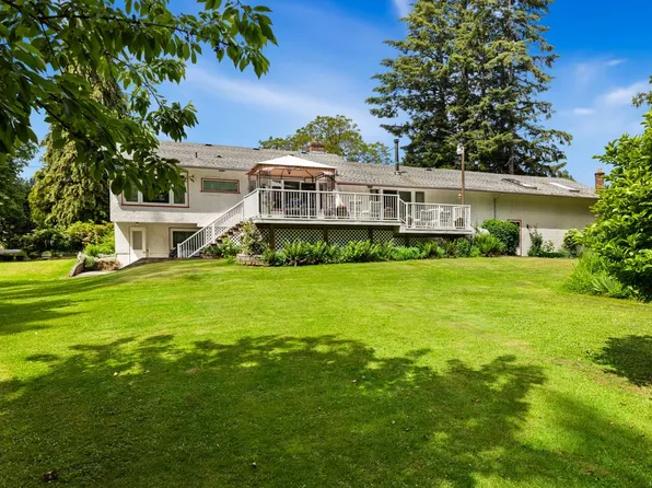 3367 Trans Canada Hwy, Cowichan Valley, BC V0R 1L7