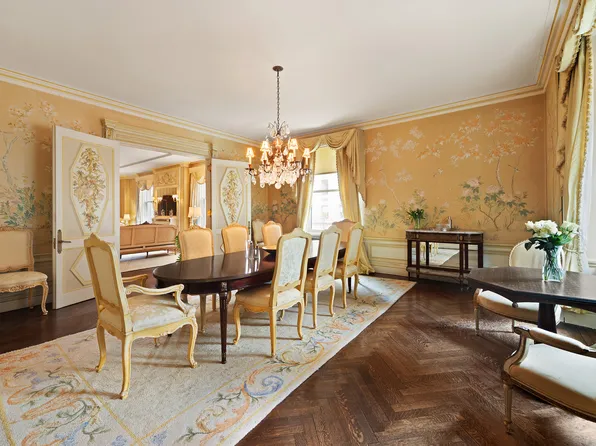 31 East 72nd Street 4B image 3 of 12