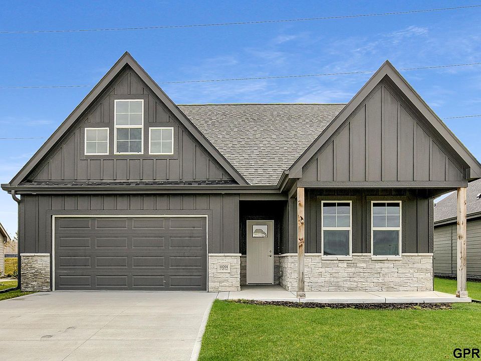 1st image of 10201 S 180 Avenue Cir