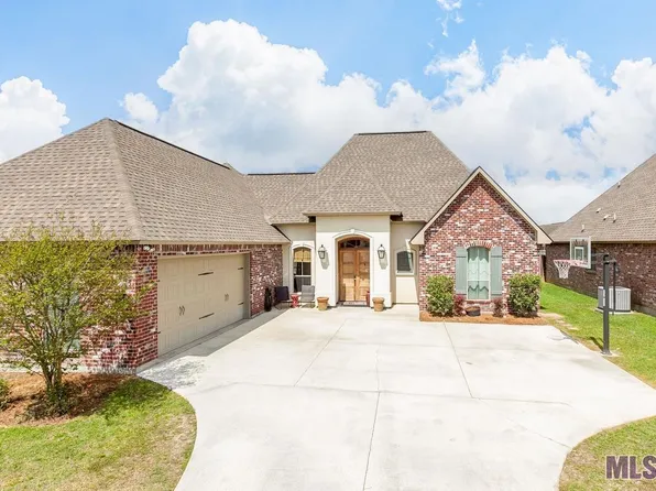 13283 Brookcrest Dr, Walker, LA 70785