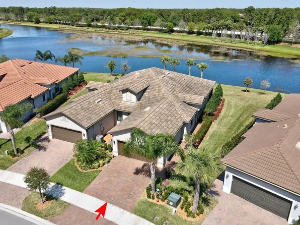 5163 Unity Sq, Vero Beach, FL 32967