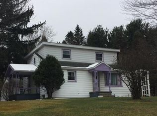 247 Highland View Rd, New Castle, PA 16101