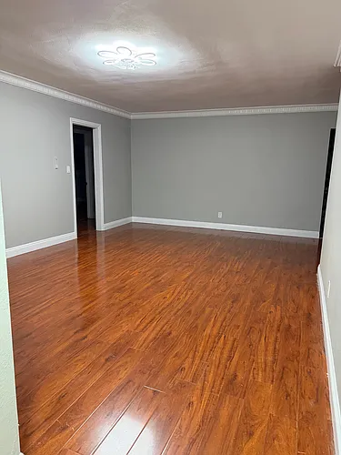 1483 Allison Ave #1483 Photo 1