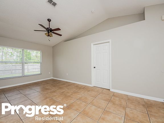 3rd image of 761 Paris Dr