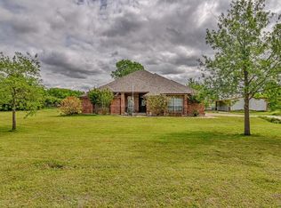 3900 Easy St, Alvarado, TX 76009