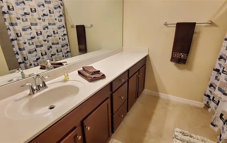 20229 Lagente Cir — Photo 15