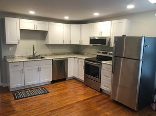 5 Henry St #D, Northampton, MA 01060