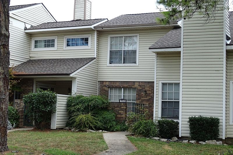 1st image of 712 Creekwood Dr
