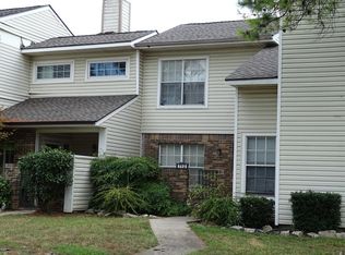 712 Creekwood Dr, Lewisville, TX 75067