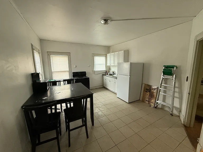 26 Murray St #B — Photo 3