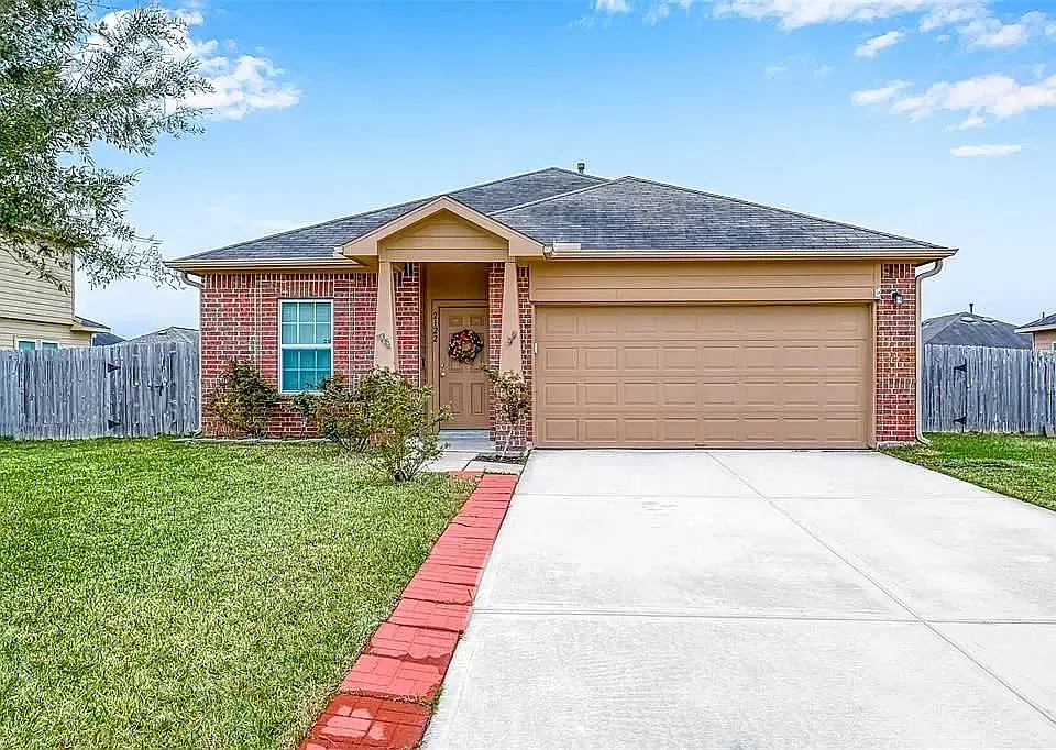 2122 Grand Isle Ln