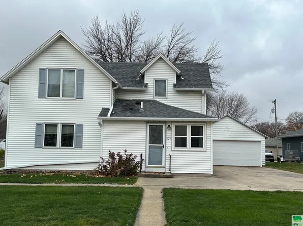 104 N Oak St, Marcus, IA 51035