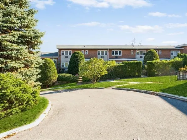 669 Pelham Road #C8, New Rochelle, NY 10805