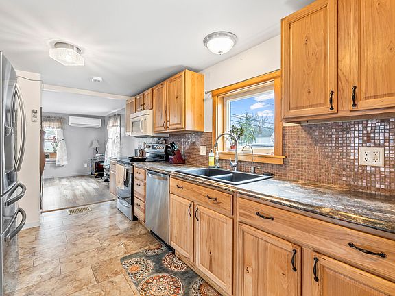 2nd image of 226 Somerset Avenue