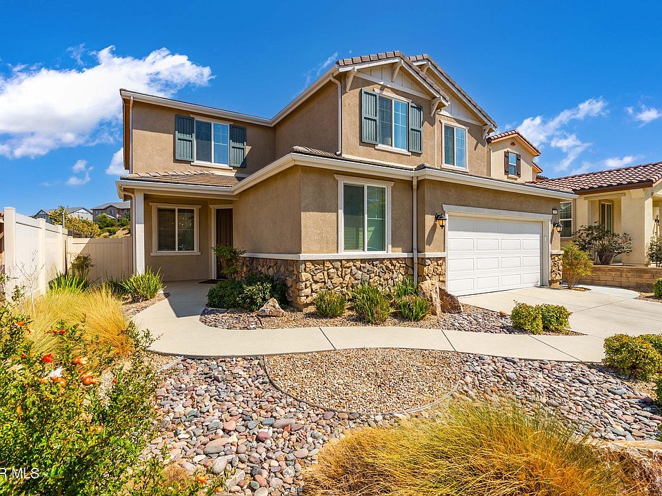 1st image of 37312 Wisteria Dr