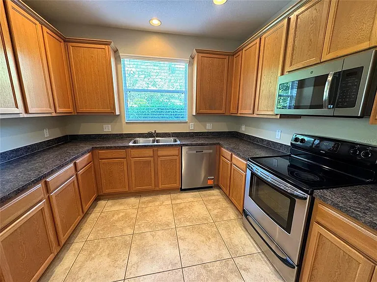 516 Penny Royal Pl — Photo 7
