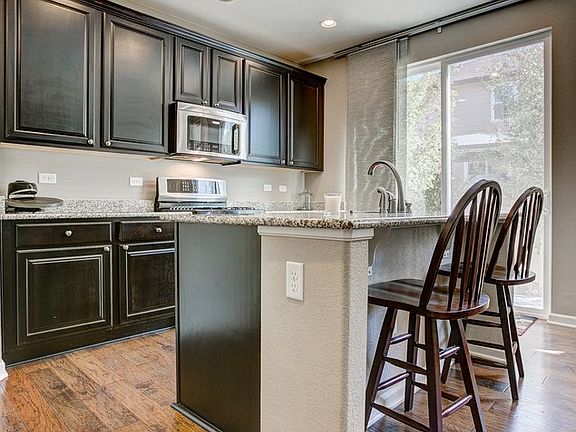5th image of 10322 Baily St